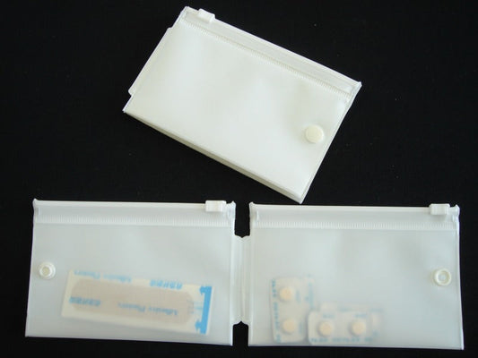 お薬ポーチ 2つ折2ポケット 1パック2個入り