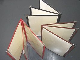 6ページ 2つ折り クリアタイプ メニューブック B5